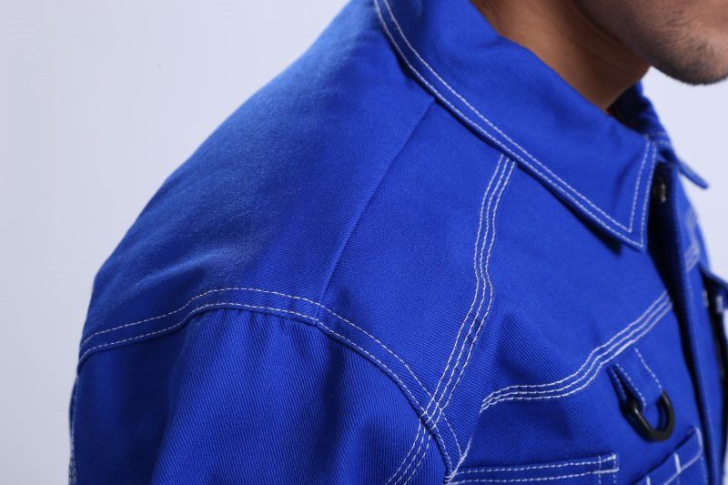 Outdoor 245g Light Weight Mens Work Uniforms , TC Work Jacket