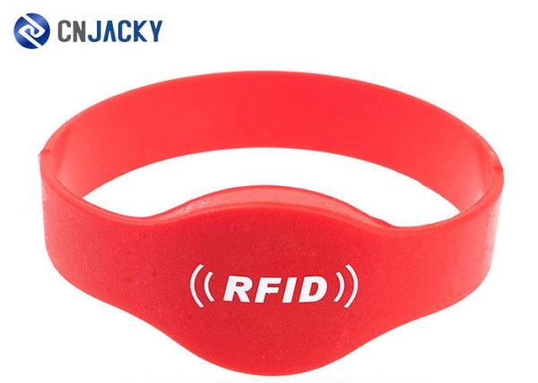 Reusable Silicone NFC RFID Wristband Waterproof , RFID Bracelet For Swimming