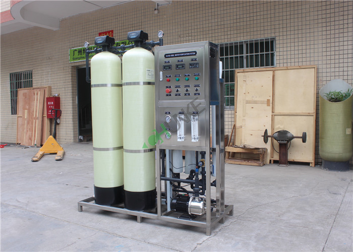 Small Ro Seawater Desalination Plant / Reverse Osmosis Drinking Water Treatment System