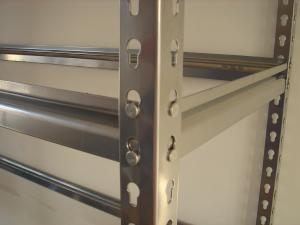 China Rivet Boltless Warehouse Shelving with Cold Rolled Strip Piercing on sale