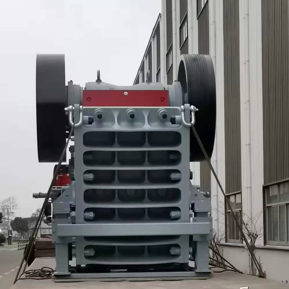 Train Railway ballast mining jaw crusher industrial jaw crusher jaw crusher suppliers jaw crusher sale portable