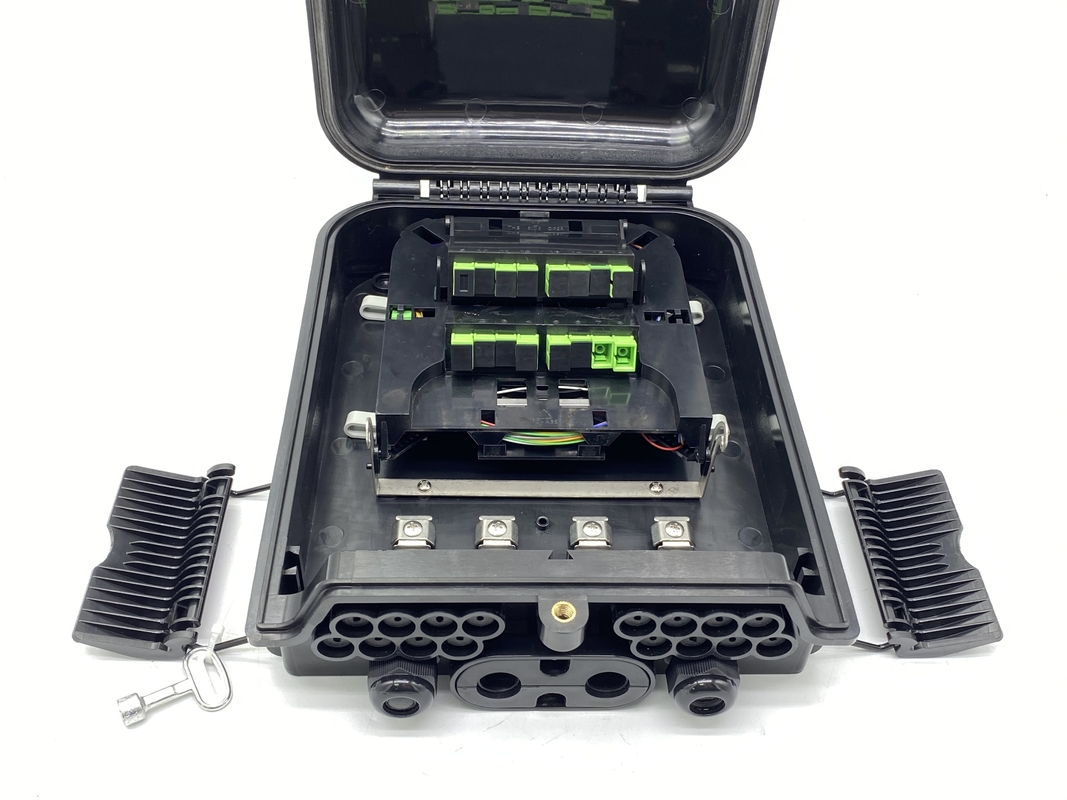 China Factory Supplier 16 Ports FTTH Fiber Splitter Distribution Box Walll Mount Outdoor IP65 Black