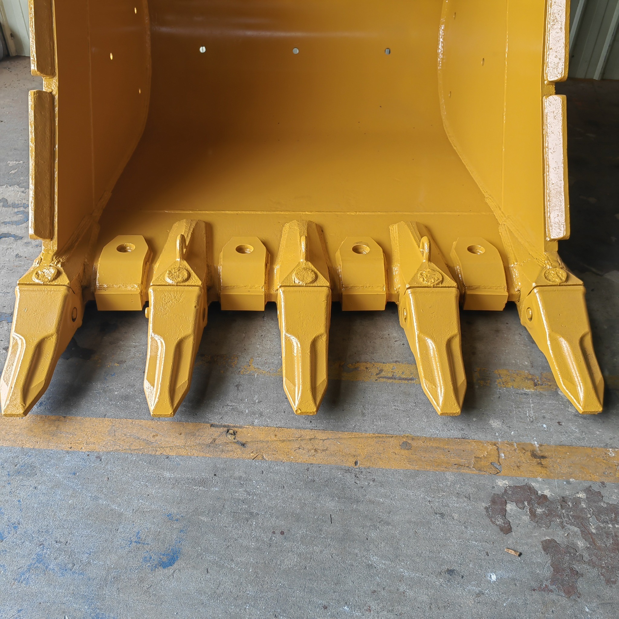 Customized Excavator Bucket For CAT320 Telescopic Arm 25T