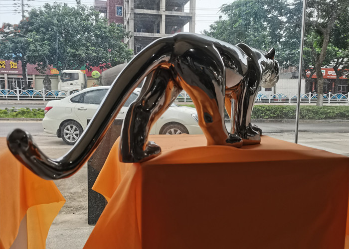 Modern Interior Decoration Polished Stainless Steel Leopard Sculpture