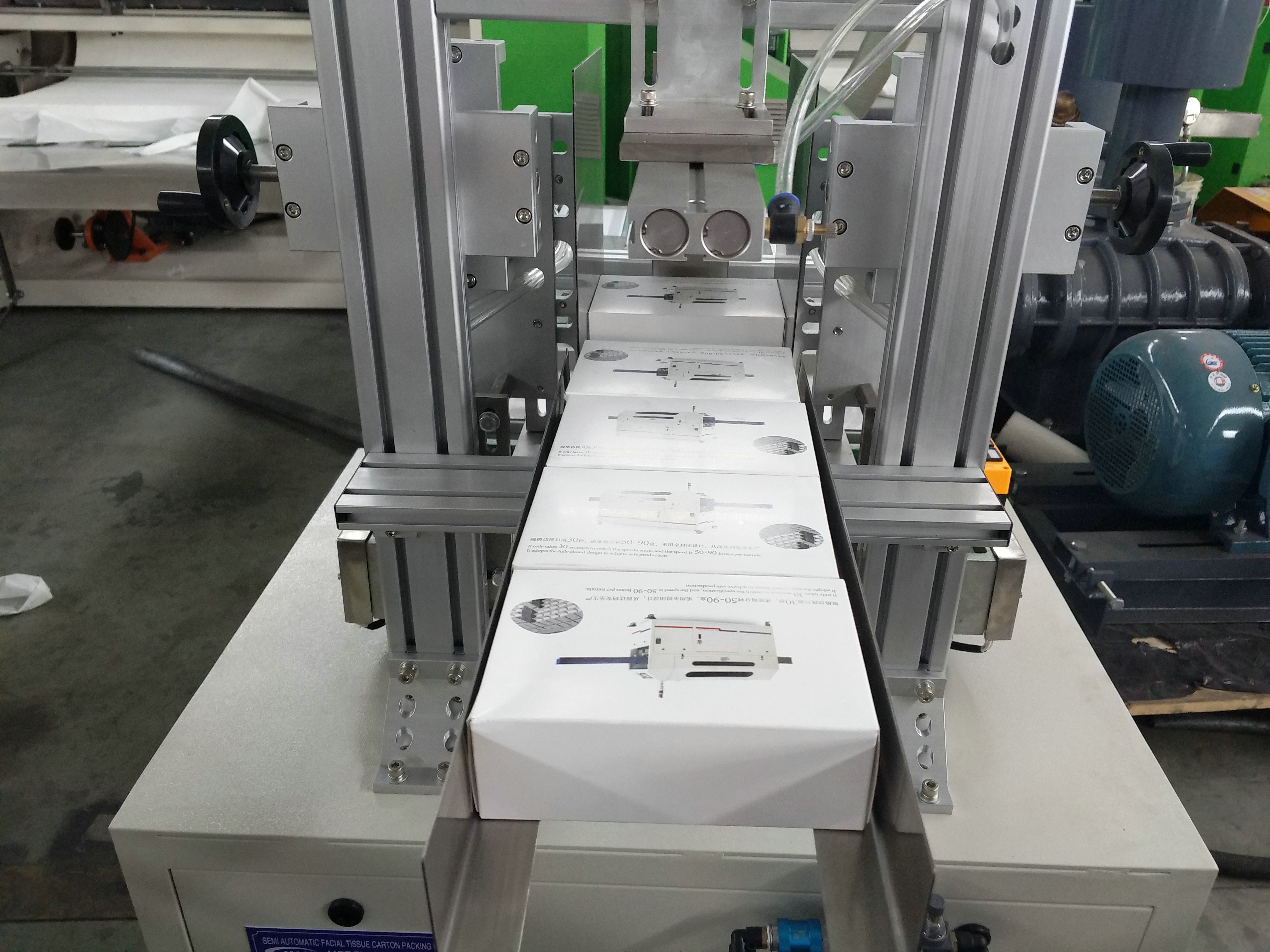 Semi Automatic Box Sealing And Packing Machine 1 Year Warranty