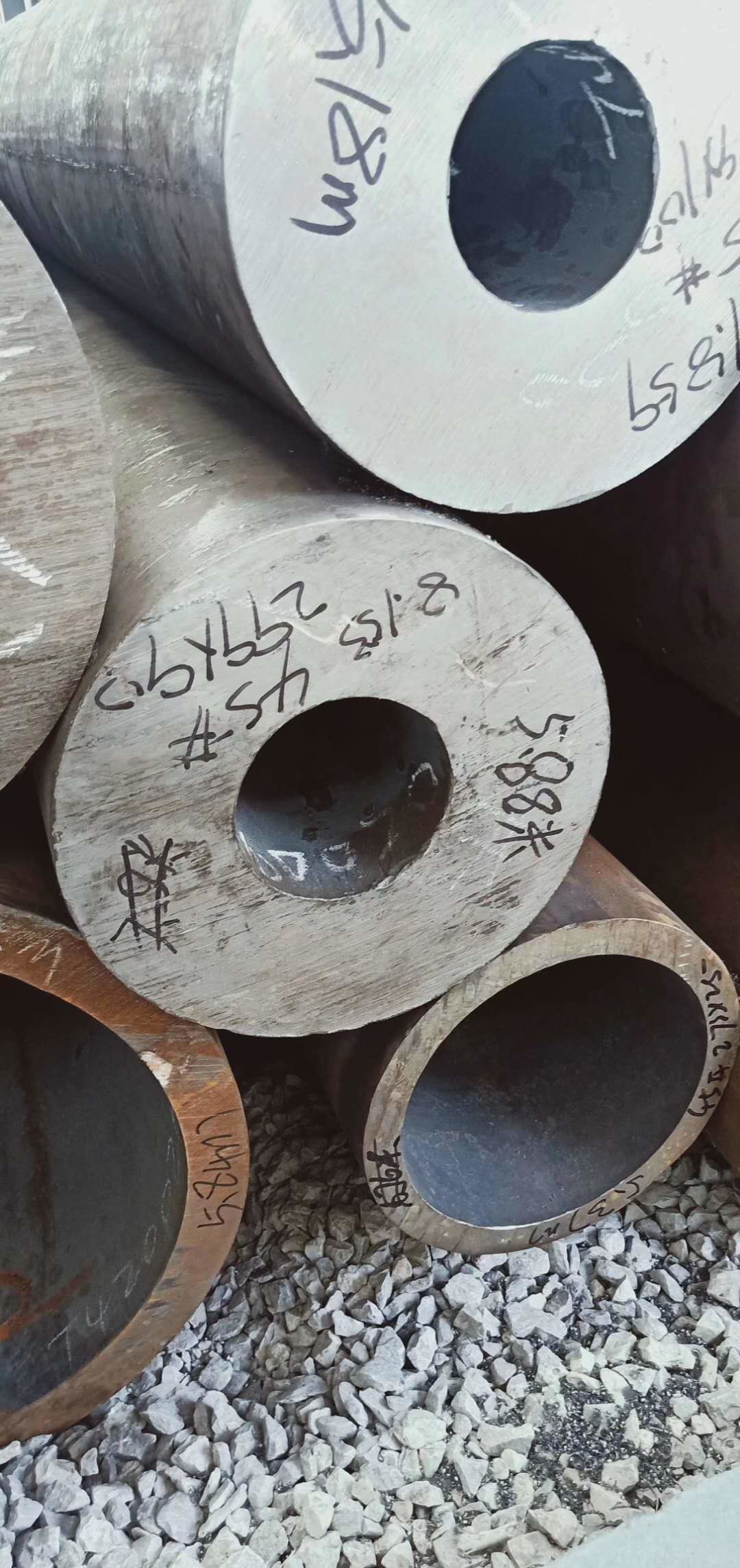 ASTM A335 P5 Cold Drawn Seamless Alloy Steel Pipe For Oil Refinery High Pressure Boilers