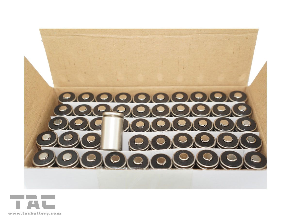 Rechargeable 3.0V CR2/IFR15270 3.2V LiFePO4 Battery for Medical Equipment/ACP pen