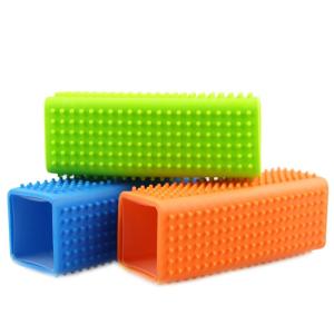  Silicone Dog Grooming Tools , Touch Smoothly Dog Grooming Accessories Manufactures