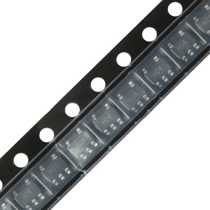 AD8031ARTZ-REEL7 Operational Amplifiers Op Amps Analog Devices Inc.