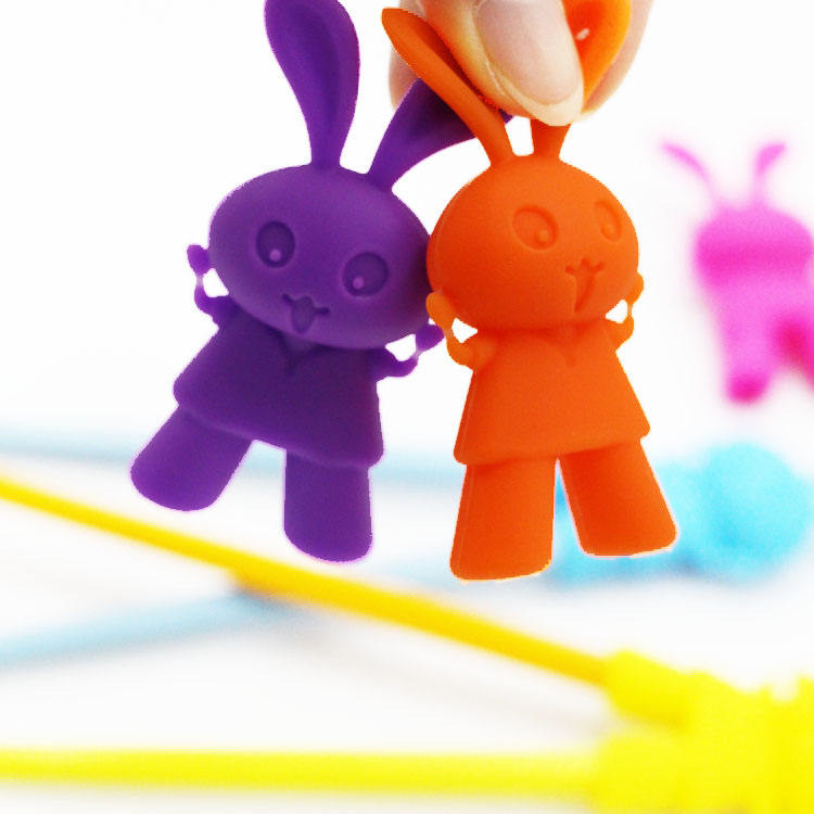 Kids Reusable Silicone Cartoon Learning Training Chopsticks With Holders
