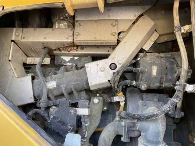 High Quality Used Komatsu WA470 Loader From China For Sale At A Low Price