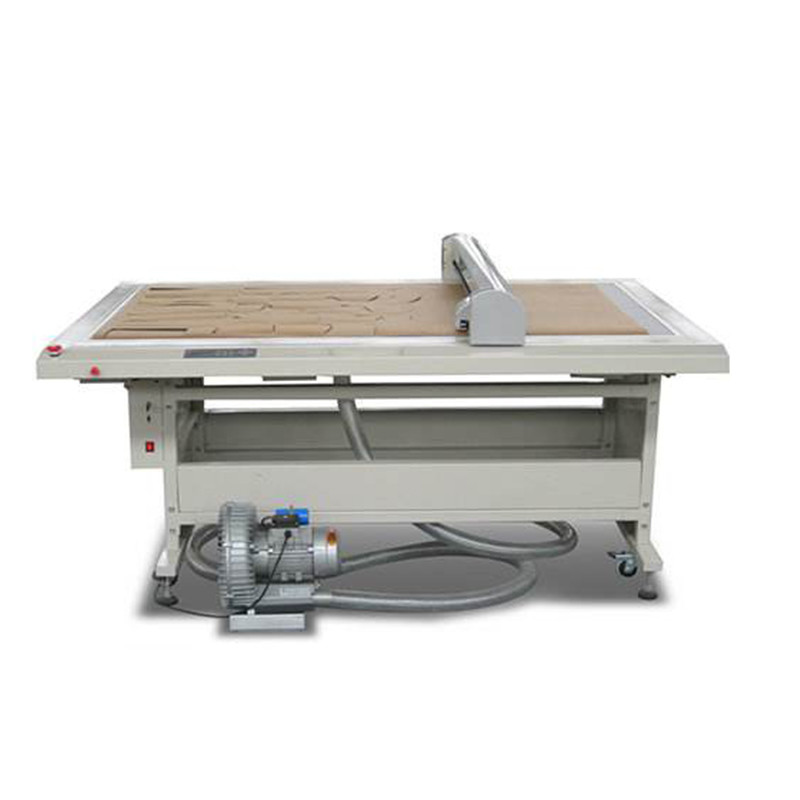  High Effciency Flatbed Cutting Plotter 1950mm Paper Width With High Stepping Motor Manufactures