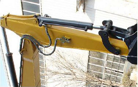 Oil cylinder  Adopting an integrated for ged cylinder rod. it will not break and has higher accuracy. The diameter of the oil cylinder is increased.