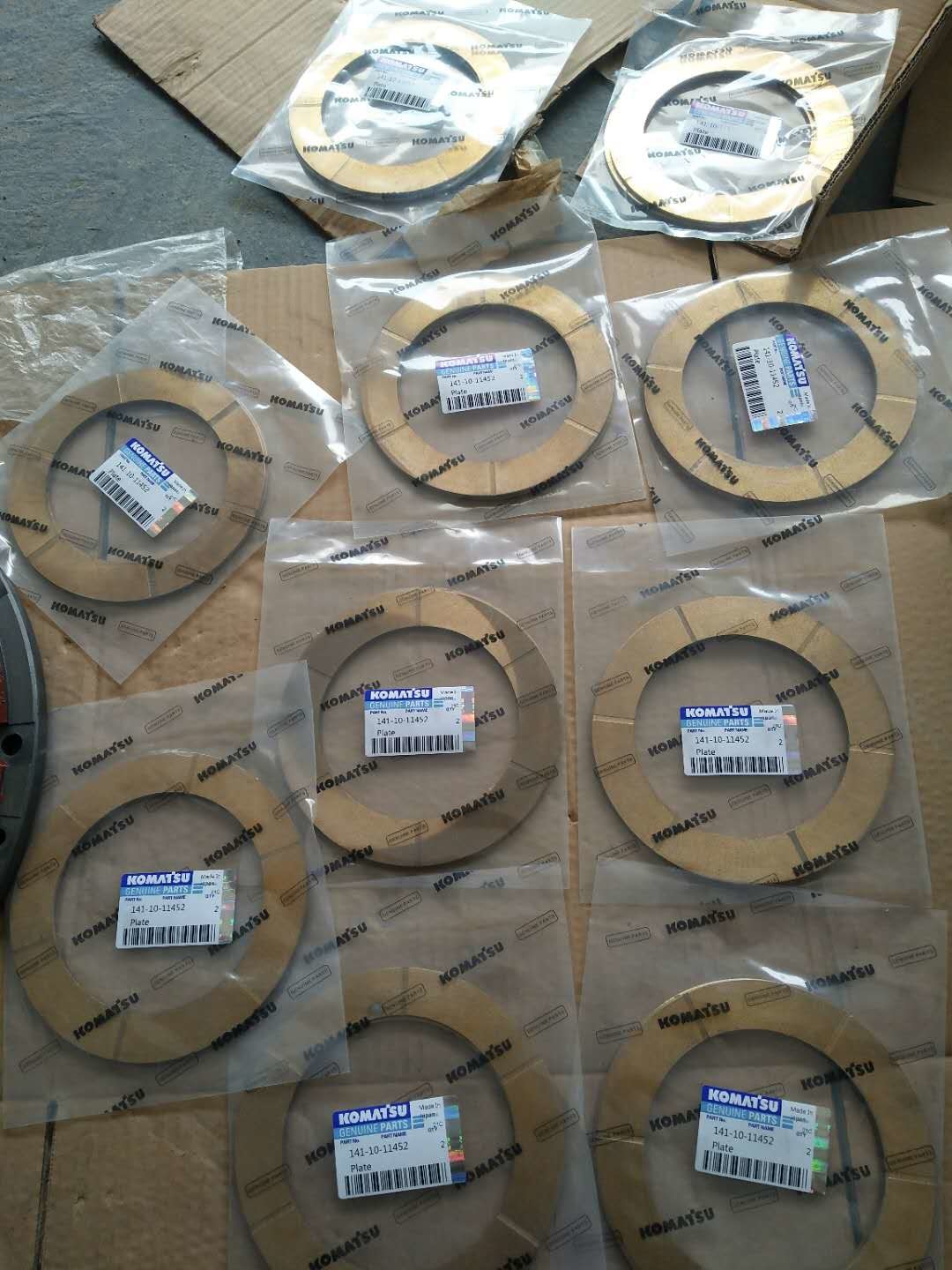 komatsu D60-6 bulldozer MAIN CLUTCH PLATE 141-10-11452 komatsu D60 bulldozer spare parts