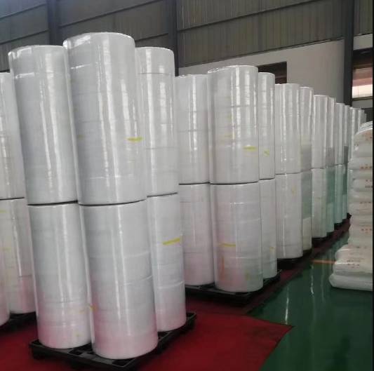 Waterproofing Material Nonwoven Fabric Roll 40g-100g Spun Bonded For Disposable Masks