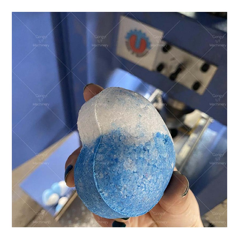 Small Shampoo Press Machine with Bubble Bath Bomb Making Function 55KG Weight