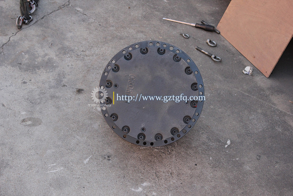 DAW00 Excavator DH225-9 Final Drive R215-9 Travel Reduction Gearbox