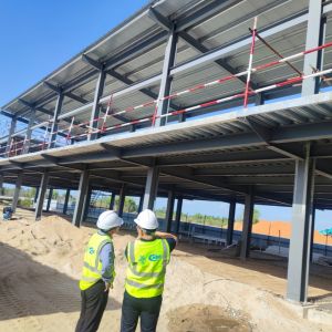 Prefab Steel Structure Workshop with Office and Epoxy Coating Floor