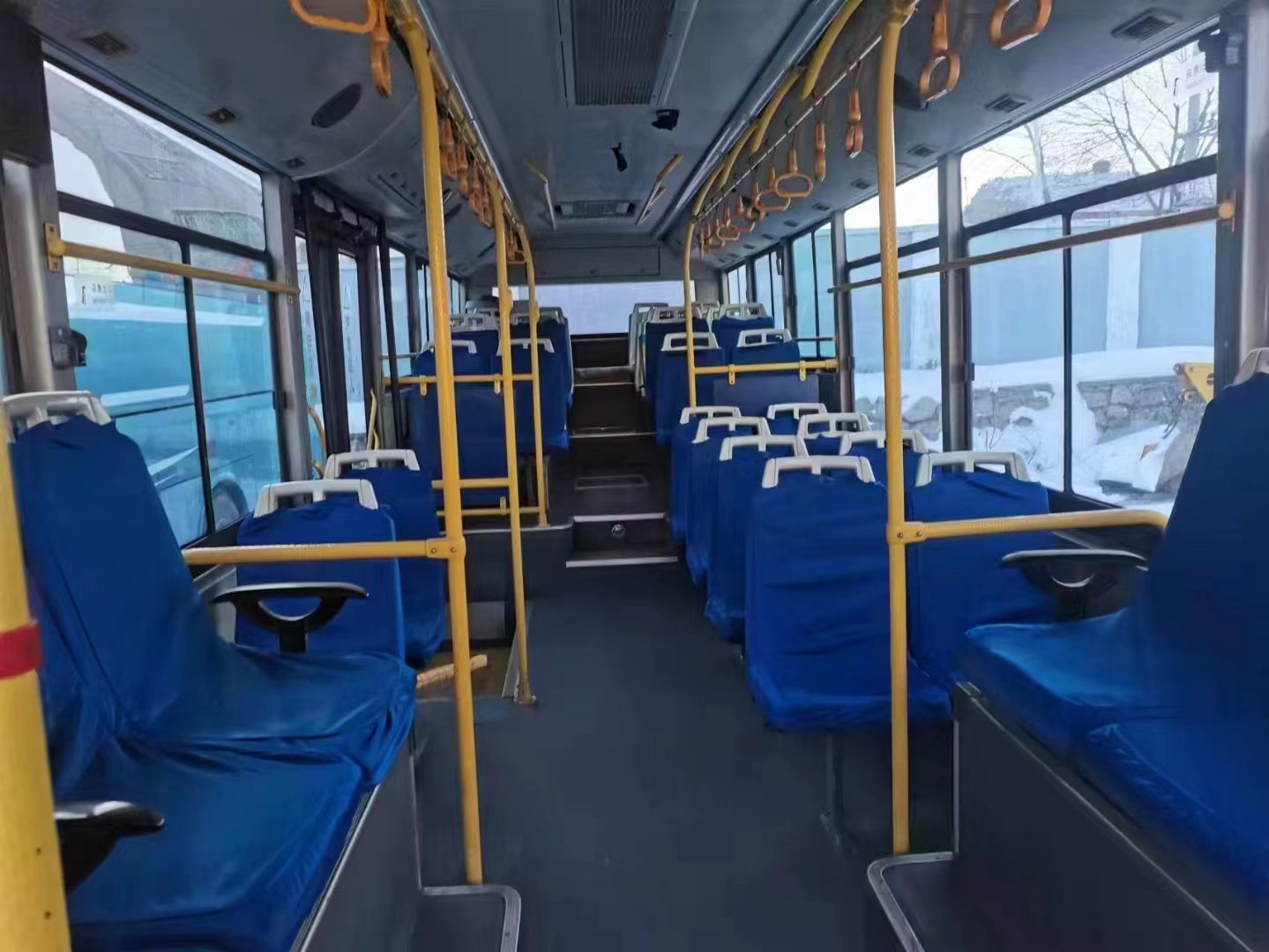 Used City Bus Kinglong XMQ6106 2016 Intercity Bus Prices 60 Seat For Africa Sale