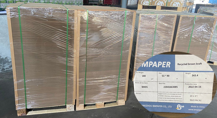Uncoated 120gsm 200gsm Recyelced Brown Craft Testliner Paper sheets 53 * 90cm