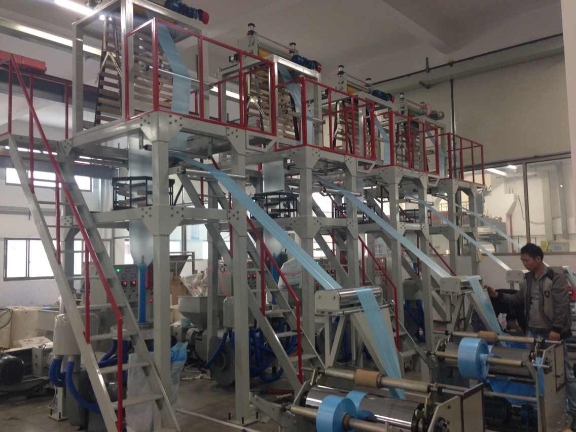 HDPE PE Blown Film Extrusion Machinery Single Screw 3 Phase
