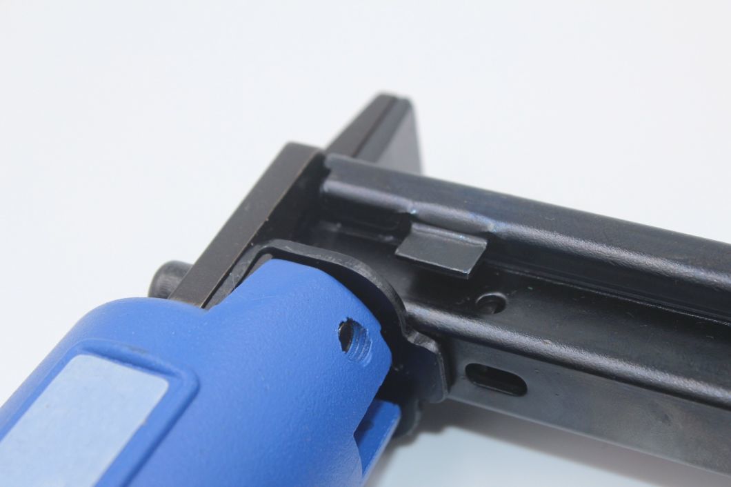 Durable 20gauge Fine Crown Air Pneumatic Staple Gun Air Stapler 1013j for Furniture Decoration