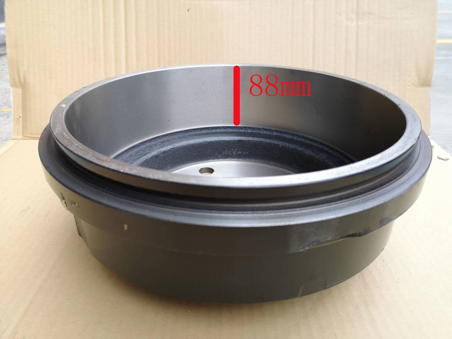 8943856503 Truck Brake Drums ISUZU NPR Parts NKR 4BE1 4HG1 5 Holes Front Wheel 17.6 KG Weight