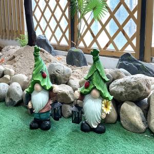 China Gnome Polyresin Garden Ornaments Statues Outdoor Funny Figurines on sale