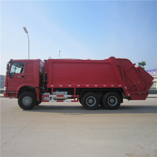 9.726L Engine 18CBM Special Purpose Truck / Garbage Container Lift
