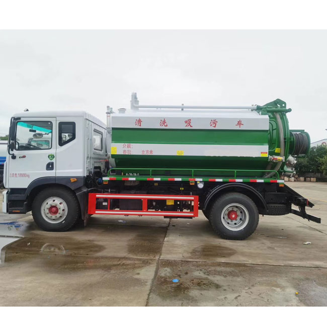 Customized DONGFENG D9 8000 Litets 10000 Liters Vacuum Truck Sewage Suction With High Pressure Cleaning Water Tanker