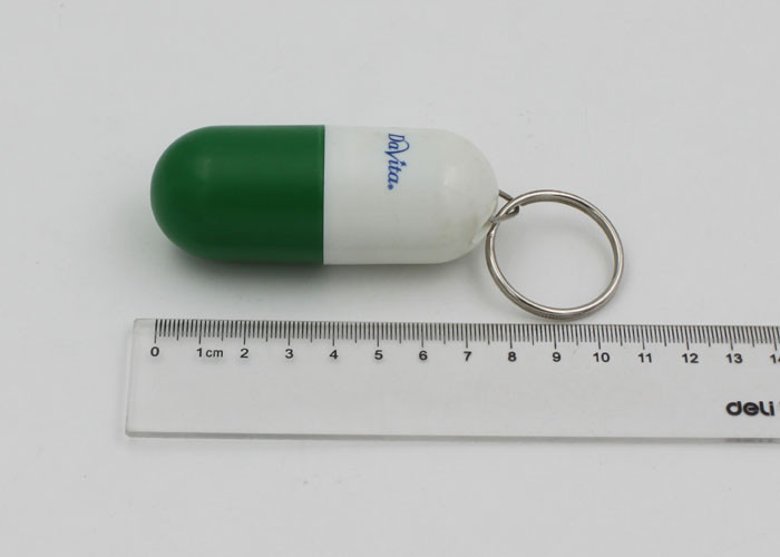 Capsule Shaped Home Plastic Pill Holder Keychain For Decoration