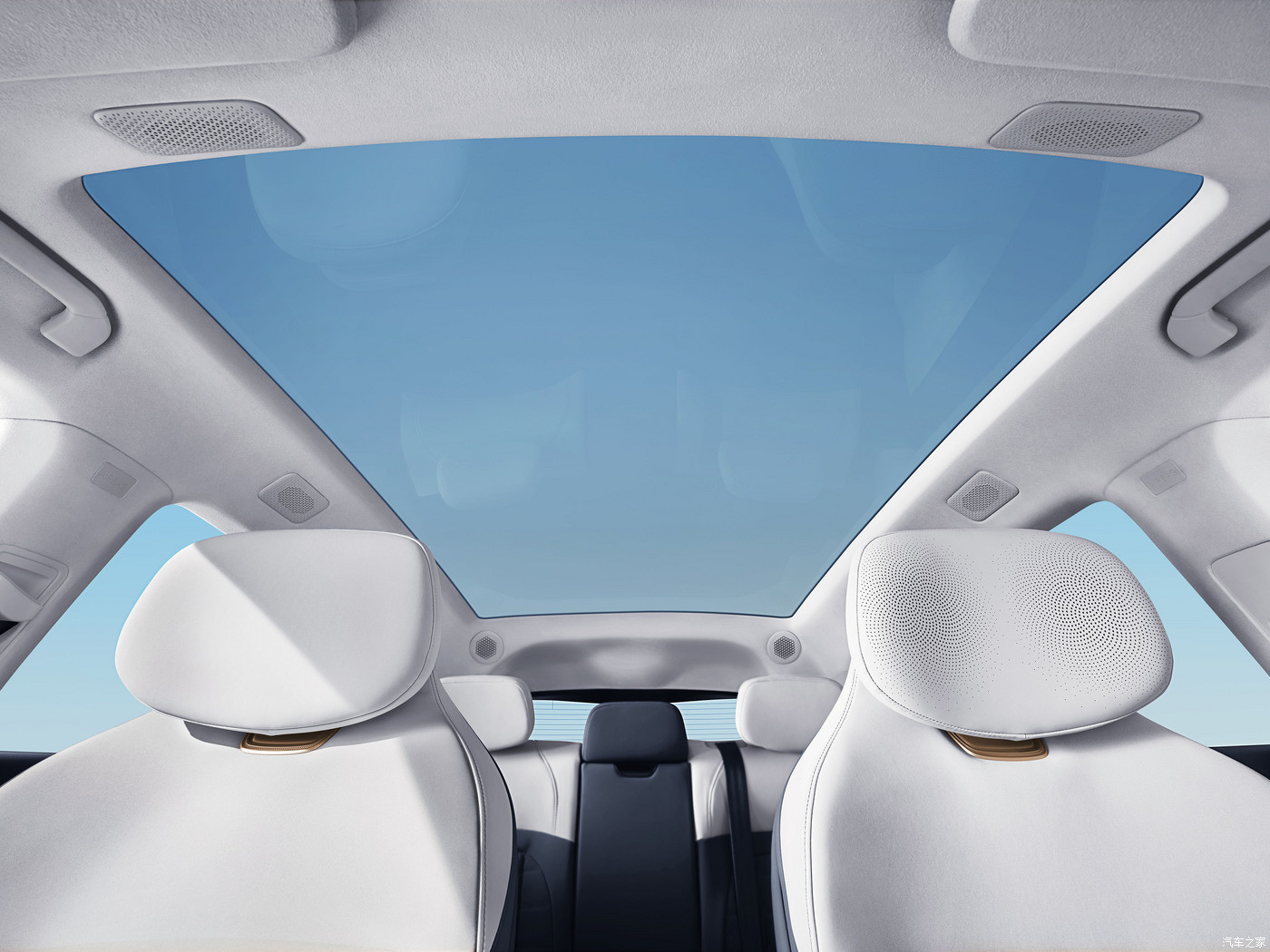 200km/h Chery Electric Car SUV EXEED ET 290 Nm Torque With Side hung door