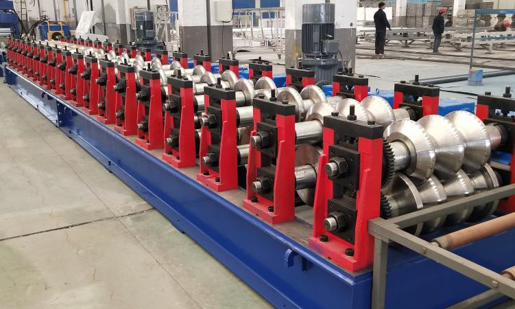Metal Panel Roof Sheet Roll Forming Machine 440v 50Hz 3PH