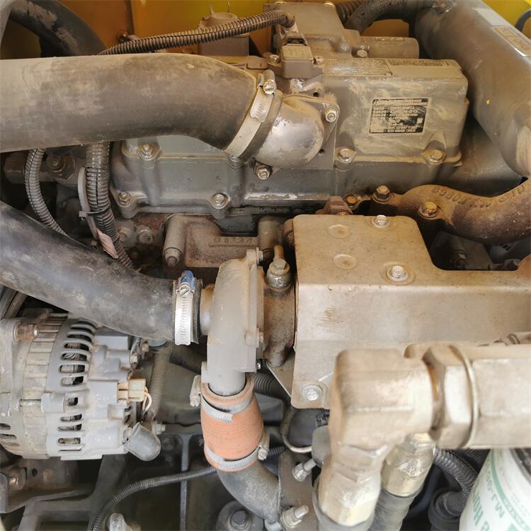 Japan Original Used Kobelco SK75 Excavator Good Condition and Crawler Chain Moving Type