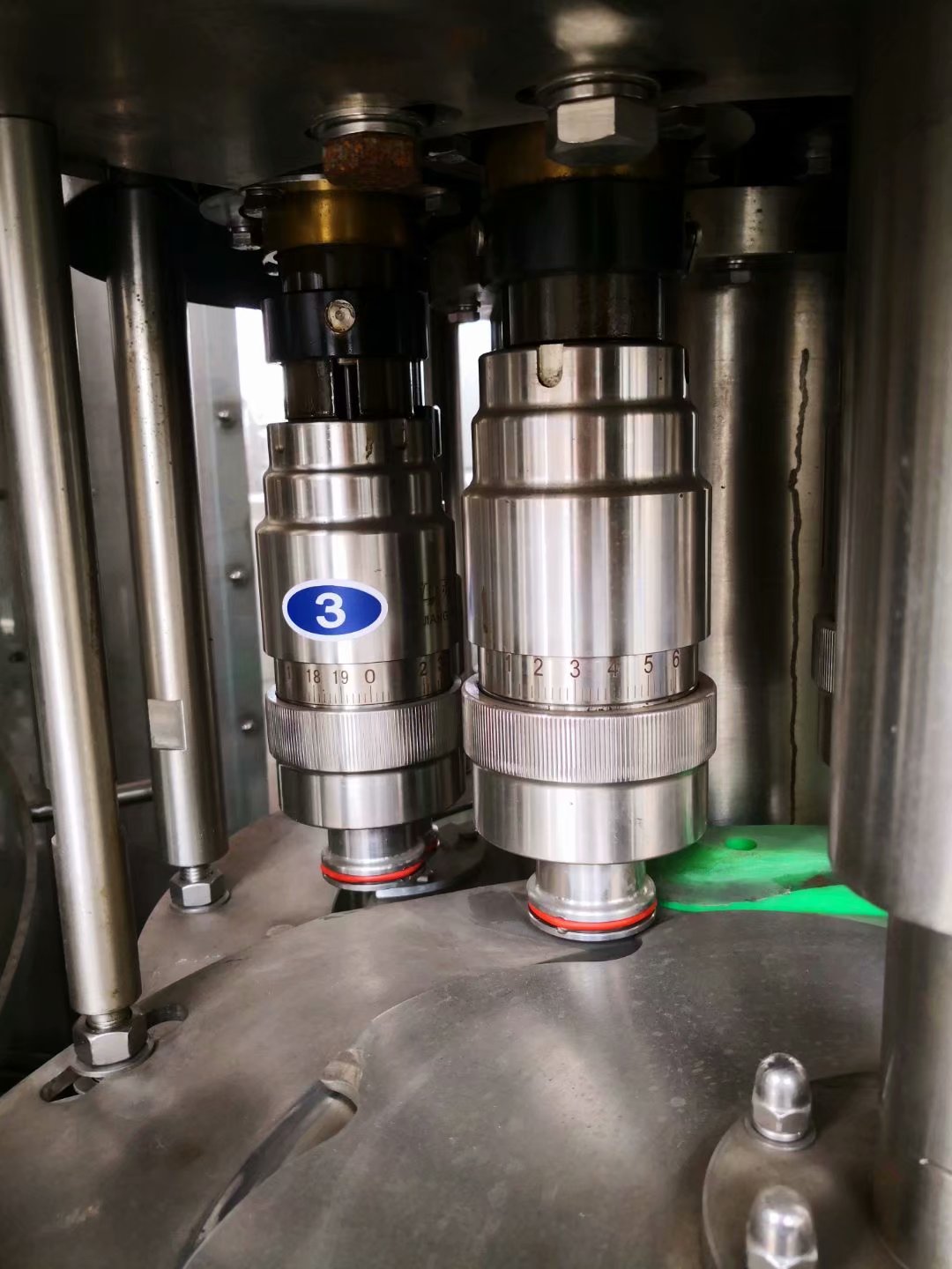 Automatic Mineral Water Filling Machine Line For Small Business 3