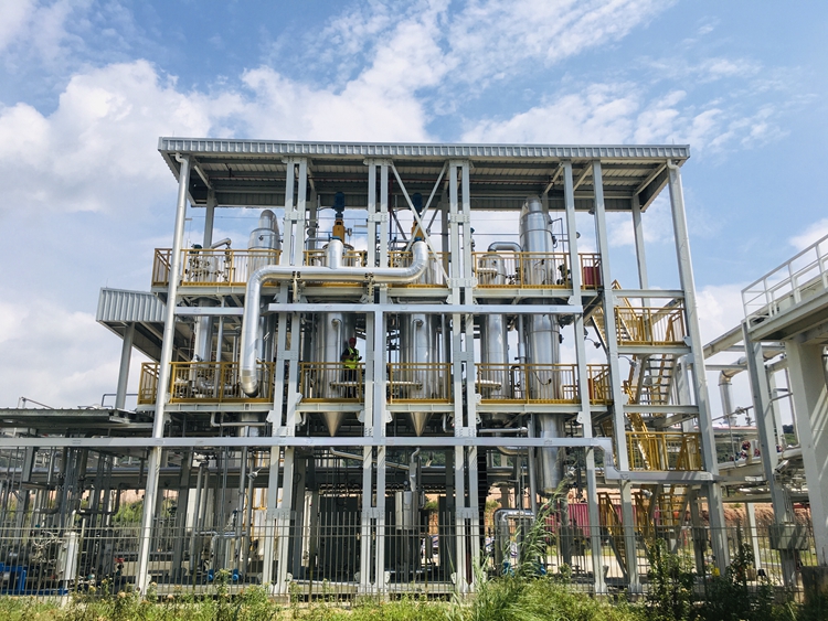 600L/ H Automated Solvent Recovery System SRS PRS Waste Stripping Liquid Regeneration