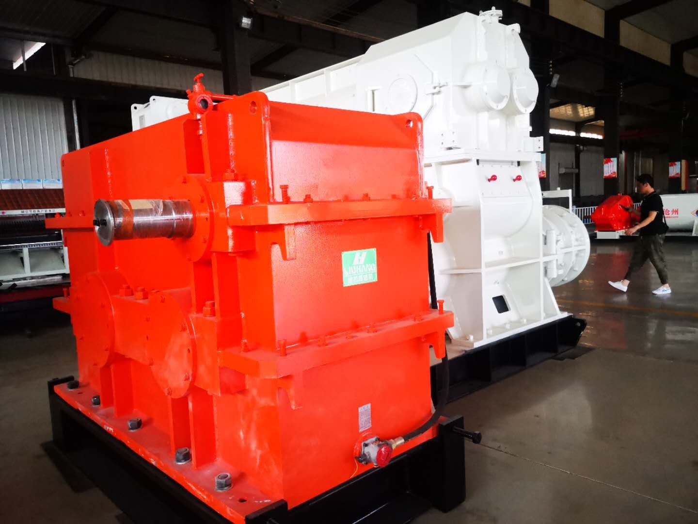Vacuum Extruder Fully Automatic Clay Bricks Making Machine