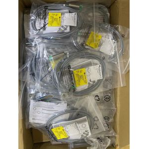 3RG4023-0KB00-PF INDUCTIVE SENSOR, M18, 8MM RANGE NON FLUSH, 2-WIRE AC/DC NO, 2M