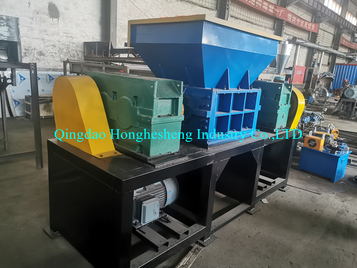 High Capacity Double Shaft Shredder Long Life Plastic Bottle Metal Shredder