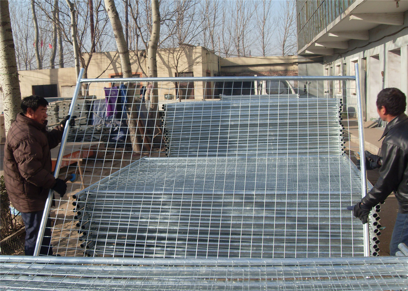 Temp Fencing panels supplier WA ,perth ,fremental around 1800mm x 2400mm ,2100mm x 2400mm ,Hot dipped galvanized fencing
