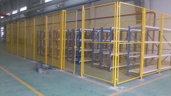 Weather Proof NSF Wire Shelving Residential Isolation Fence Wall Double Wire