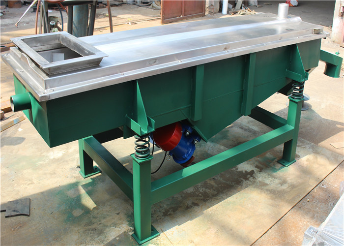 45 Degree 500*2000 Linear Vibrating Screen Machine Sieve Powder