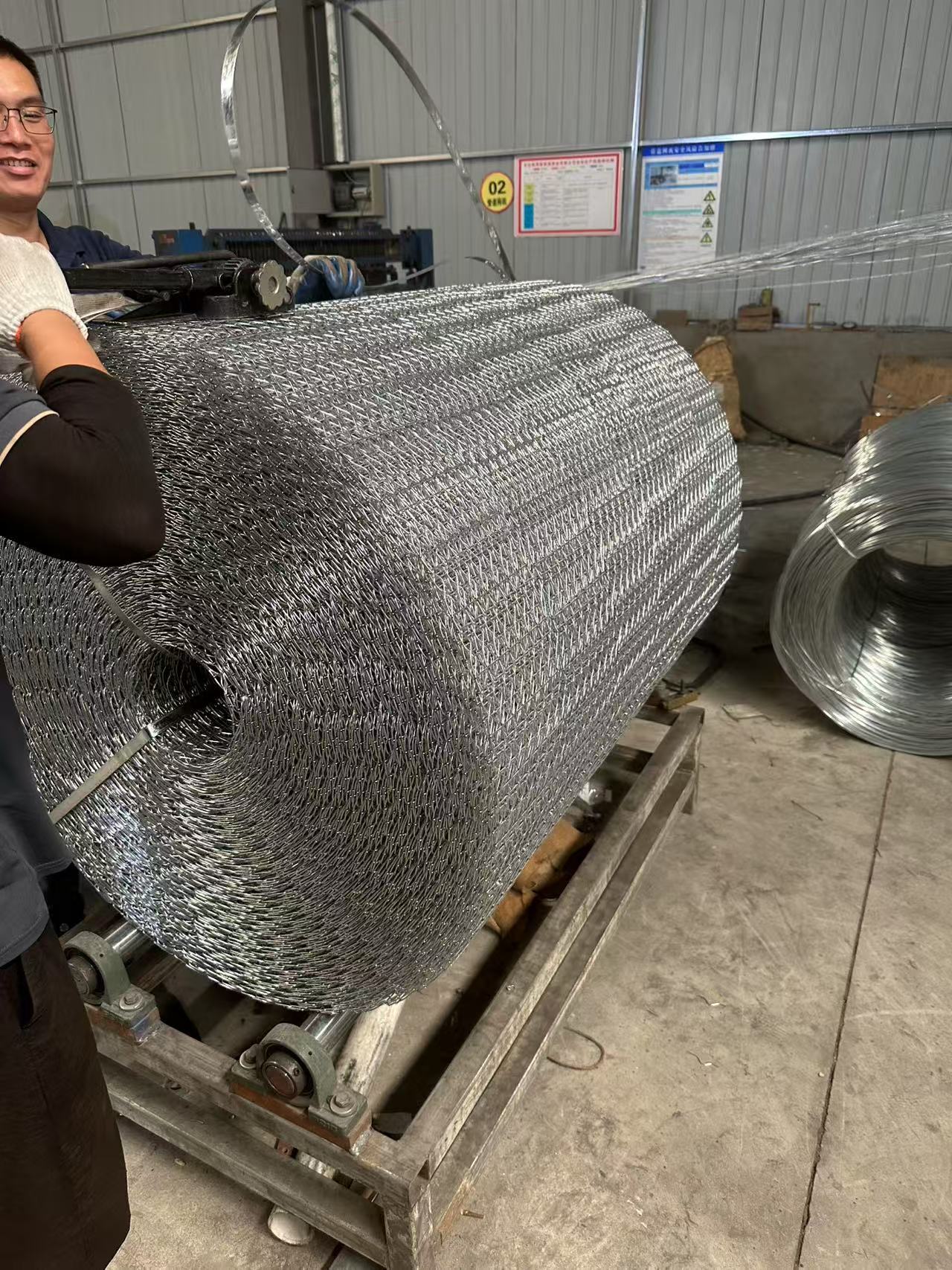 Length 280M Counterweight Welded Mesh Hot Dipped Galvanized 190.5 Mm