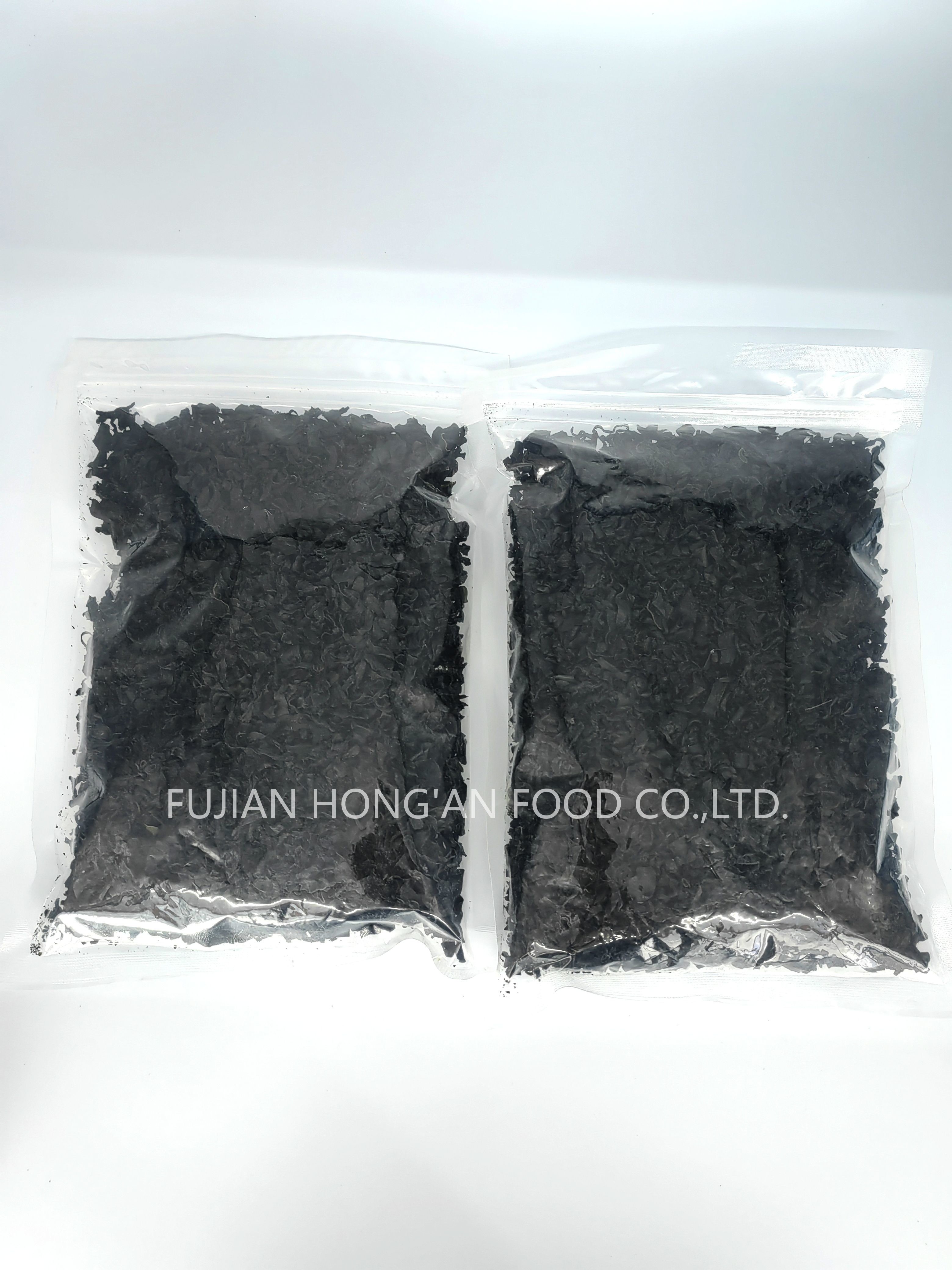 Slightly Salty Sea Mustard Seaweed Wakame Flakes Curly Striate Rich In Nutrition