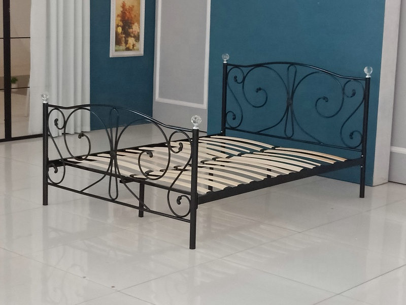 Queen Size Wooden Slat Bed Frame Metal Type Frame For Kids House