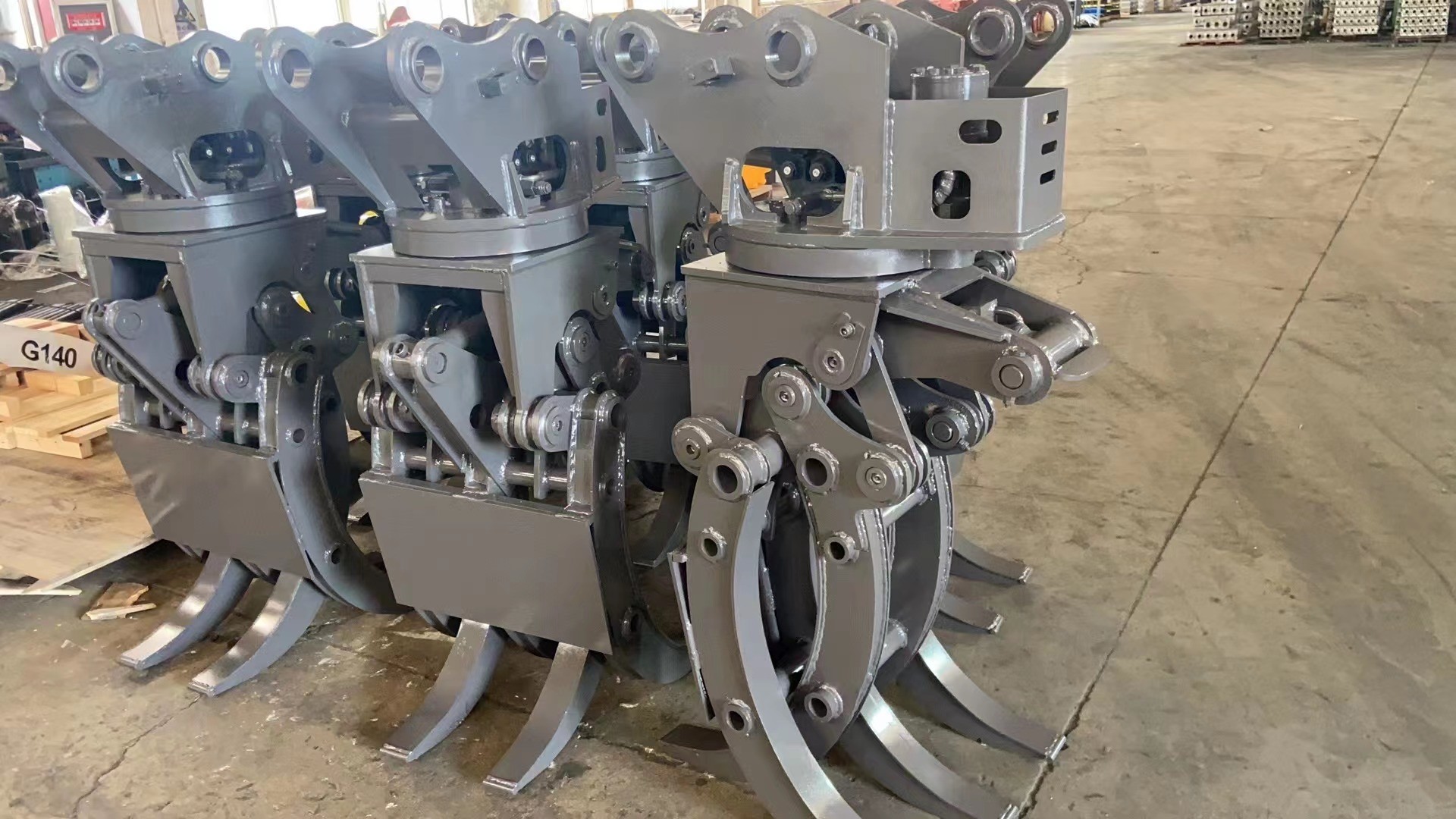 High-quality Timber Grabs For Excavators 400kg Attachment 360° Roating Grapple