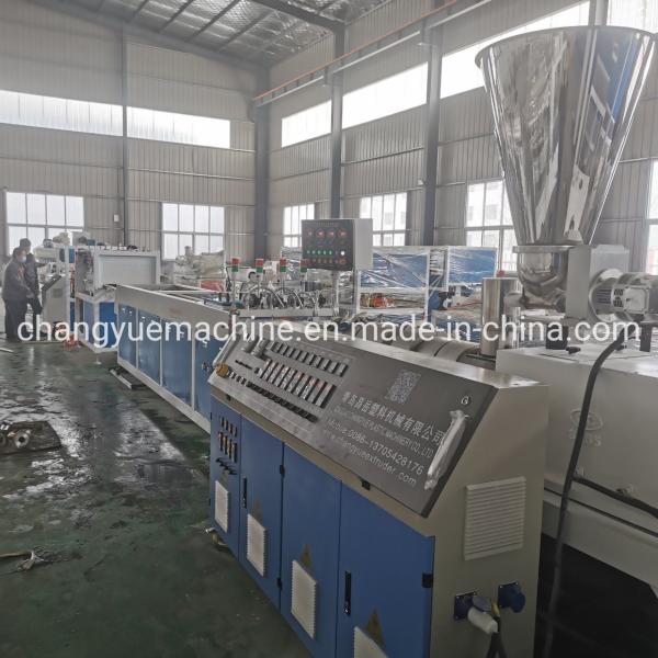 25*1.5*3.5m PVC Pipe Extrusion Molding Machine for Satisfied 4 Cavity Production