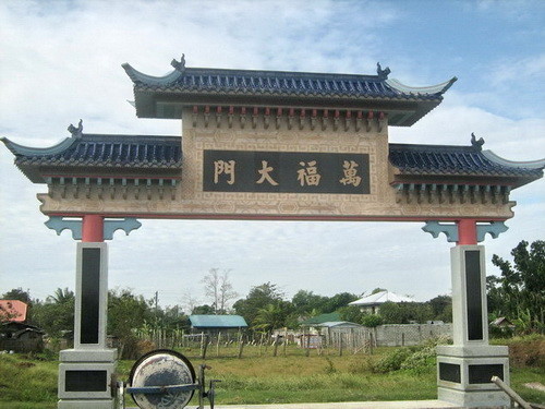Handmade Chinese Glazed Roof Tiles Ceramic Malaysia Temple Asian