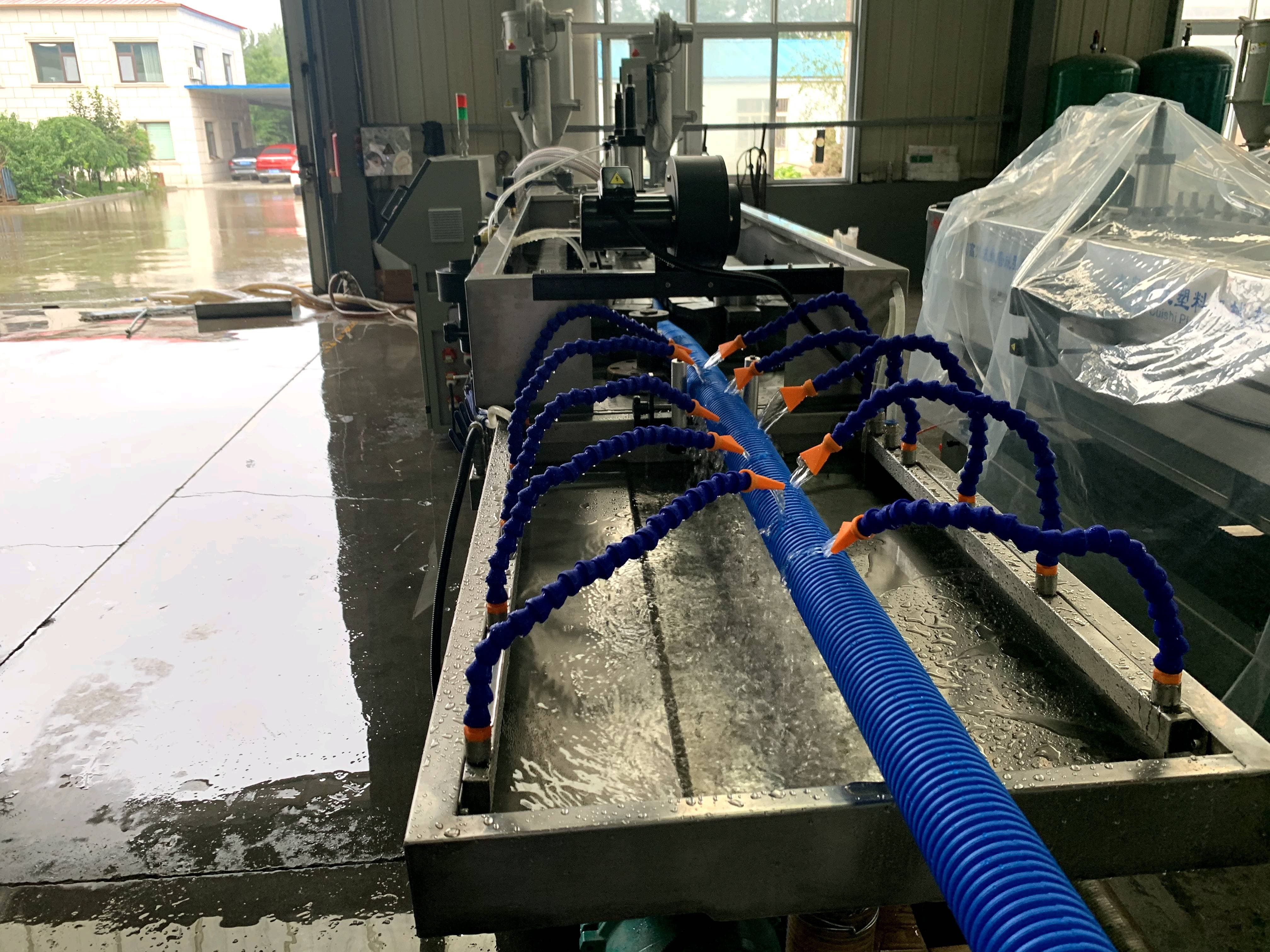 Double Wall Corrugated Pipe Making Machine for HDPE Pipe Manufacturing Process