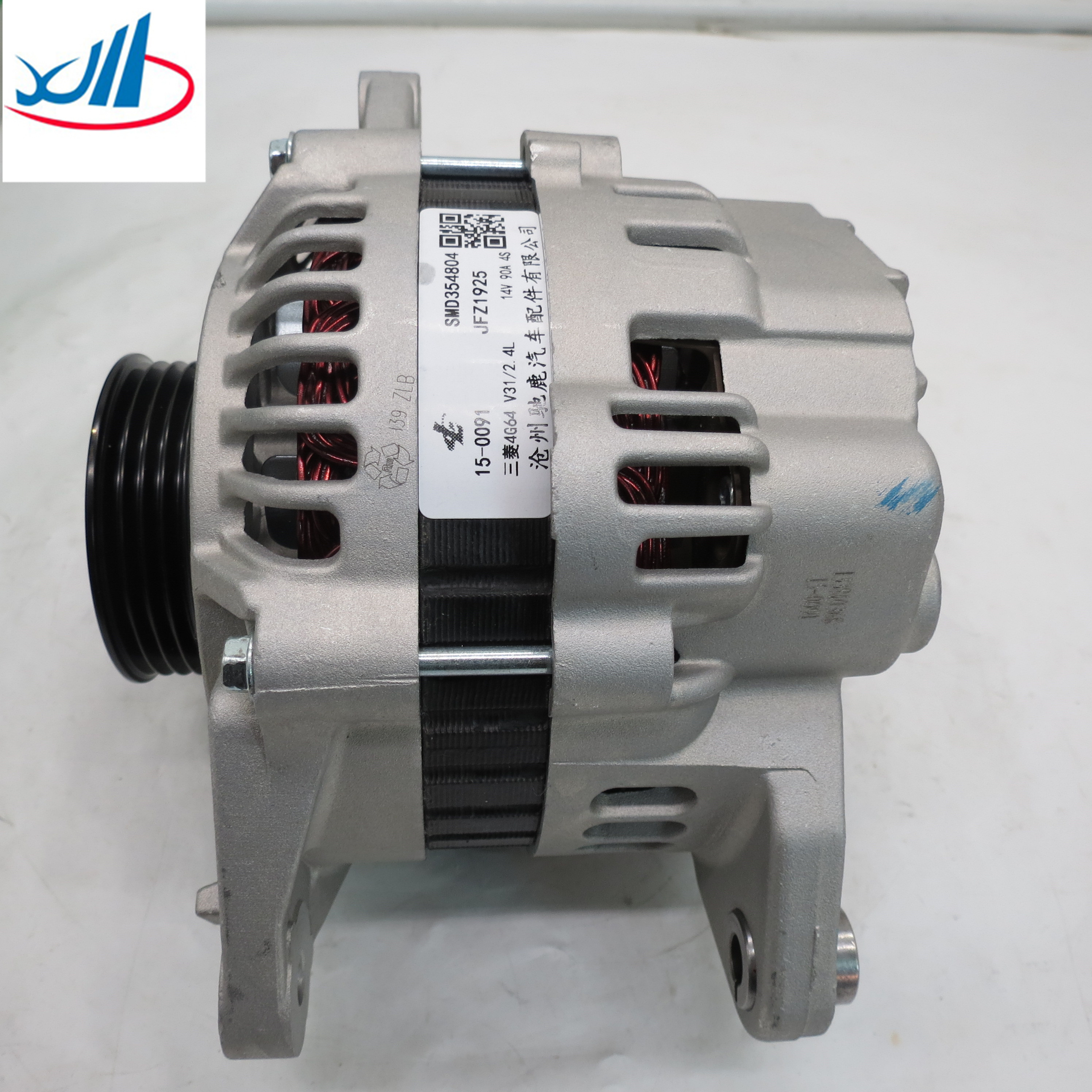 Auto Engine Parts Alternator SMW252828 SMD354804 JFZ1925